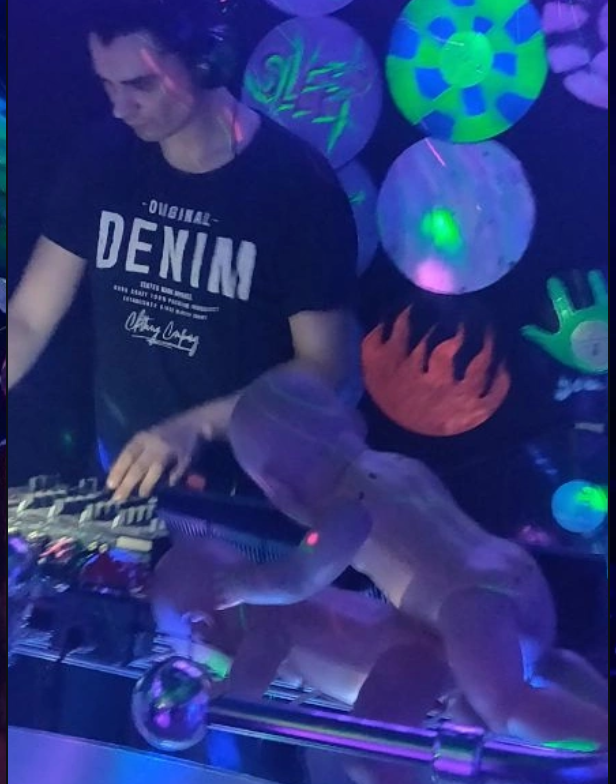 GALUZEVICH live 01